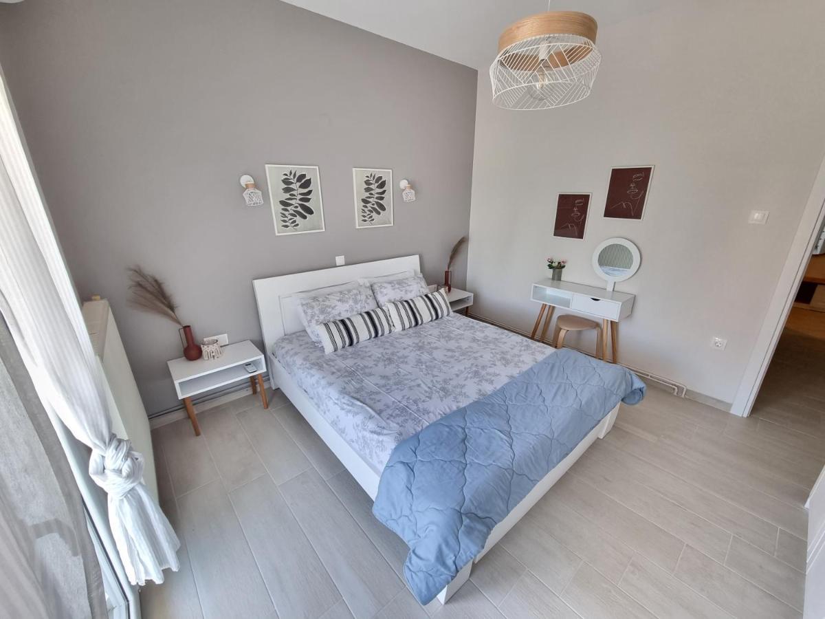 Our Home-Fully Renovated Apartments And Studios By The Sea Nikiti  Exterior foto