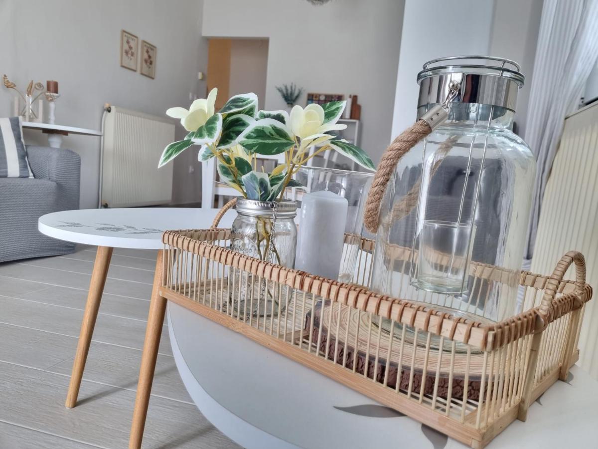 Our Home-Fully Renovated Apartments And Studios By The Sea Nikiti  Exterior foto