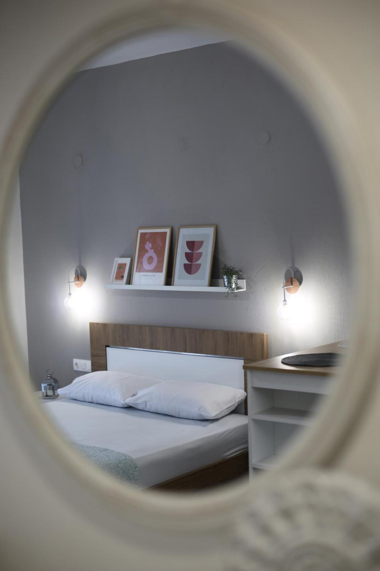 Our Home-Fully Renovated Apartments And Studios By The Sea Nikiti  Exterior foto