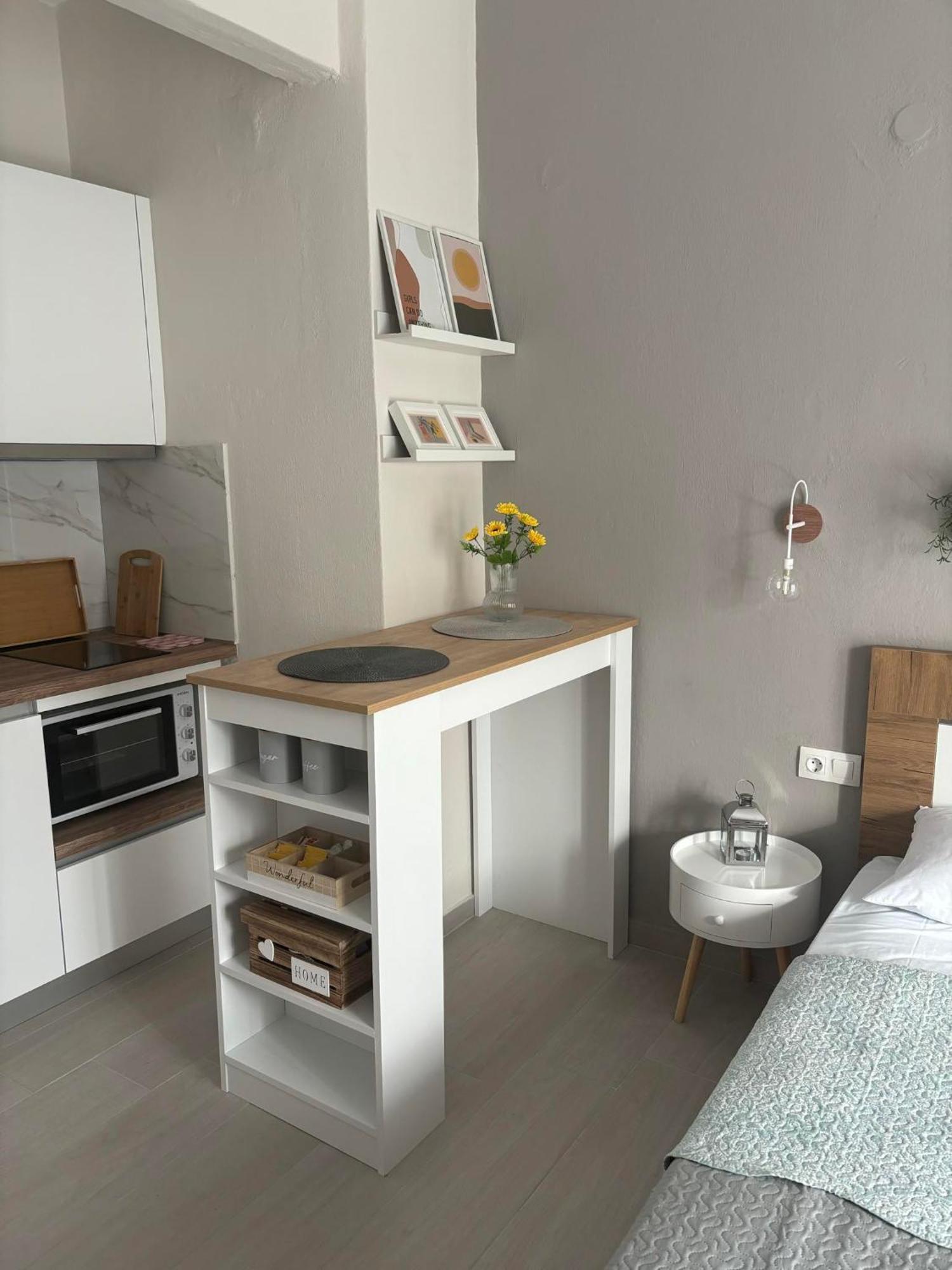 Our Home-Fully Renovated Apartments And Studios By The Sea Nikiti  Exterior foto